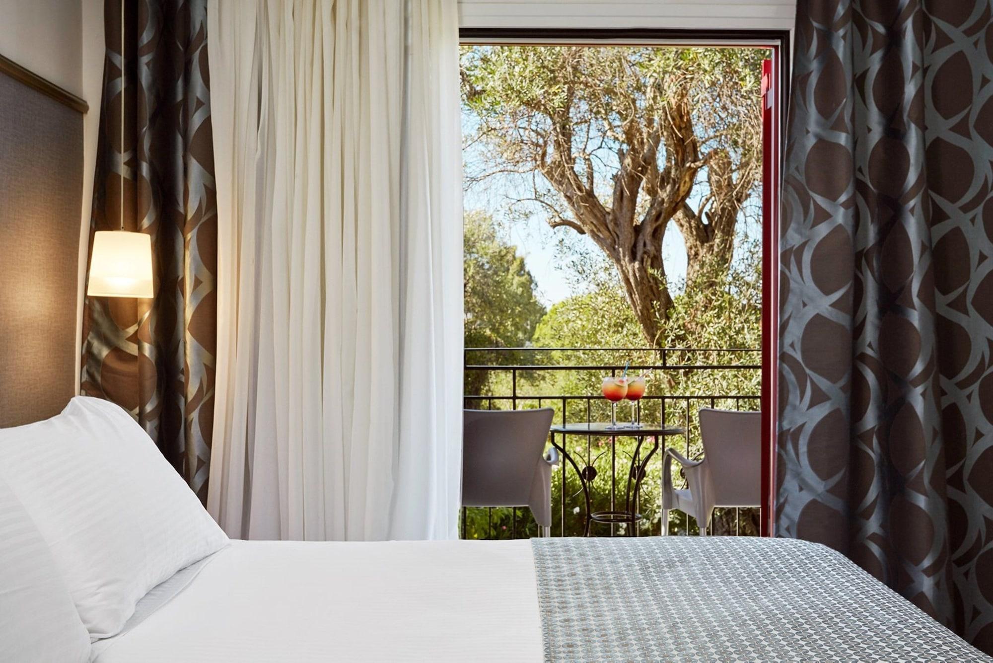 Sentido Apollo Palace Mesongí エクステリア 写真 A room at the hotel
